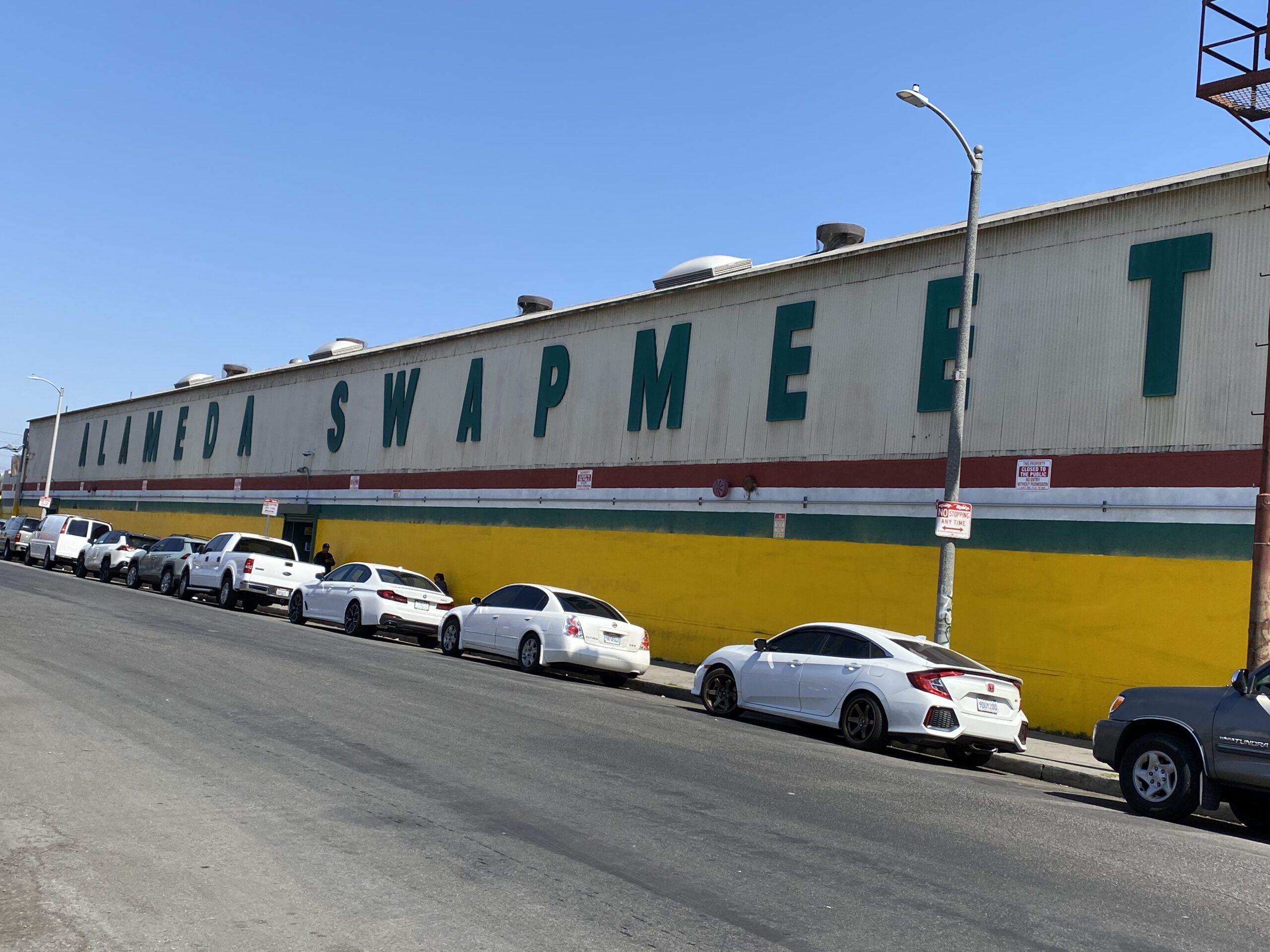 Alameda Swap Meet Exterior