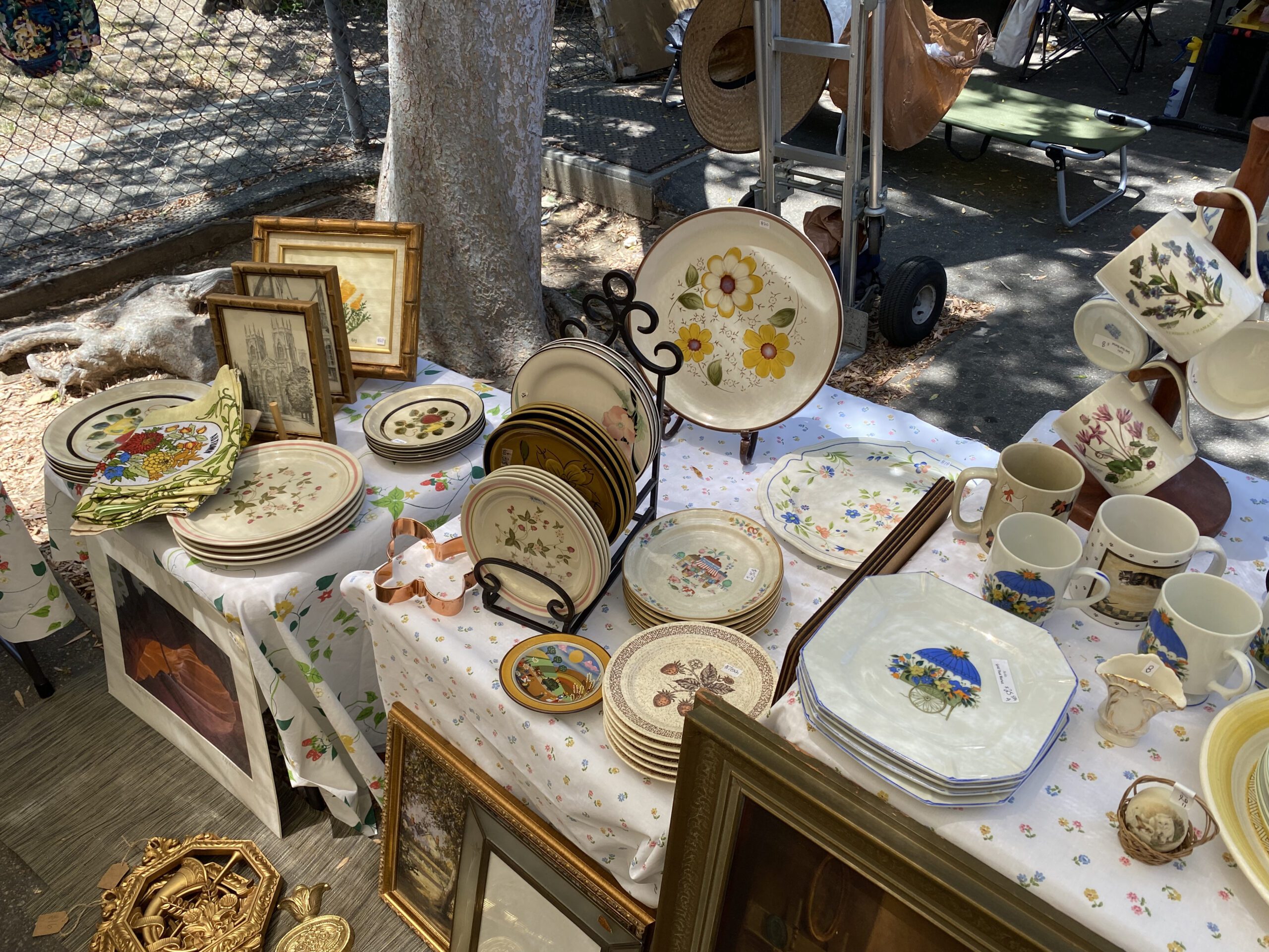 Los Feliz Flea Dishes