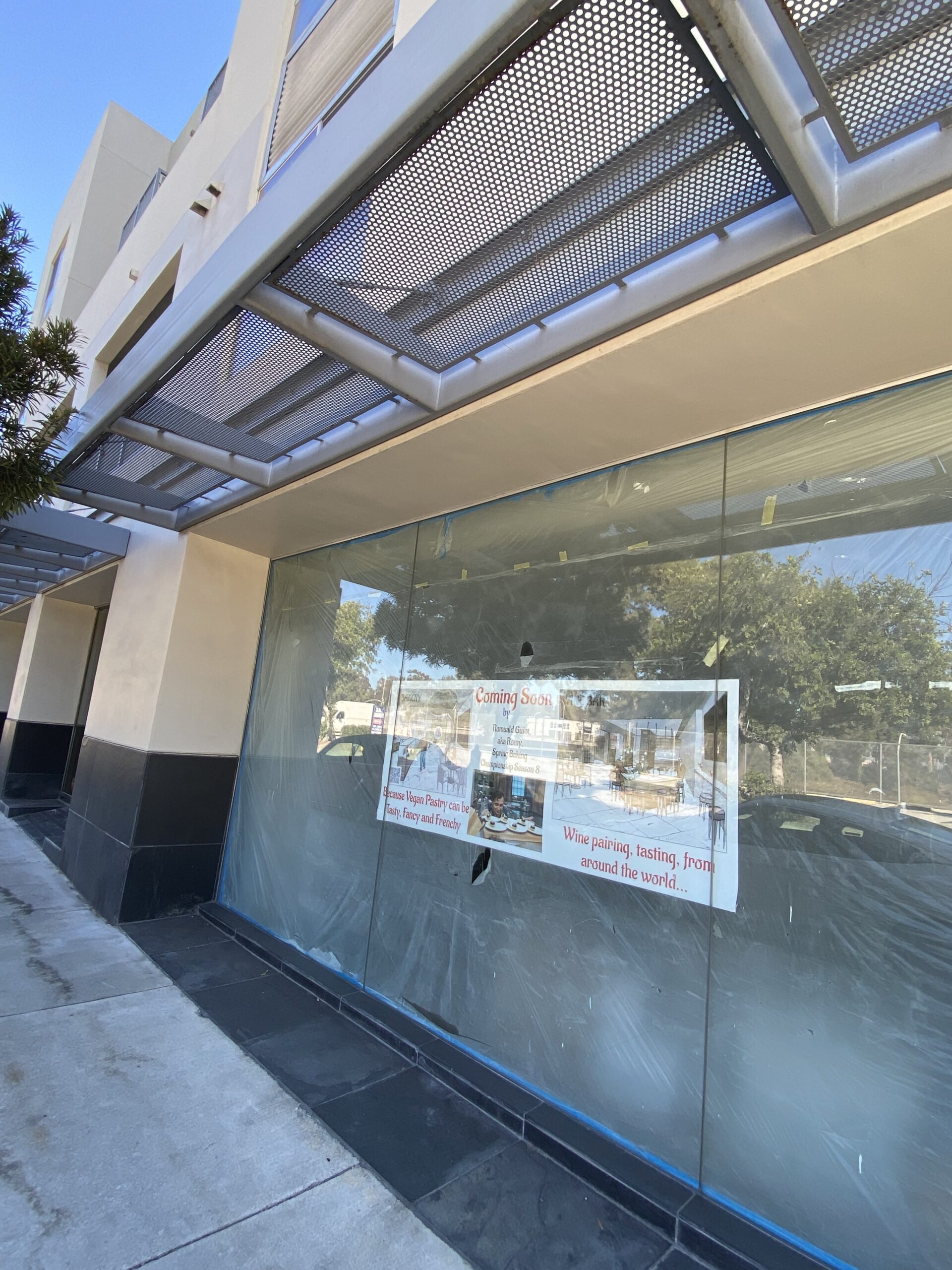 169 West Green Street in Old Town Pasadena, awaiting the grand opening of La Cave Wine Bar and ID-Pastry's brick-and-mortar shop in Fall 2024 // Photo Credit: Rachel Presser