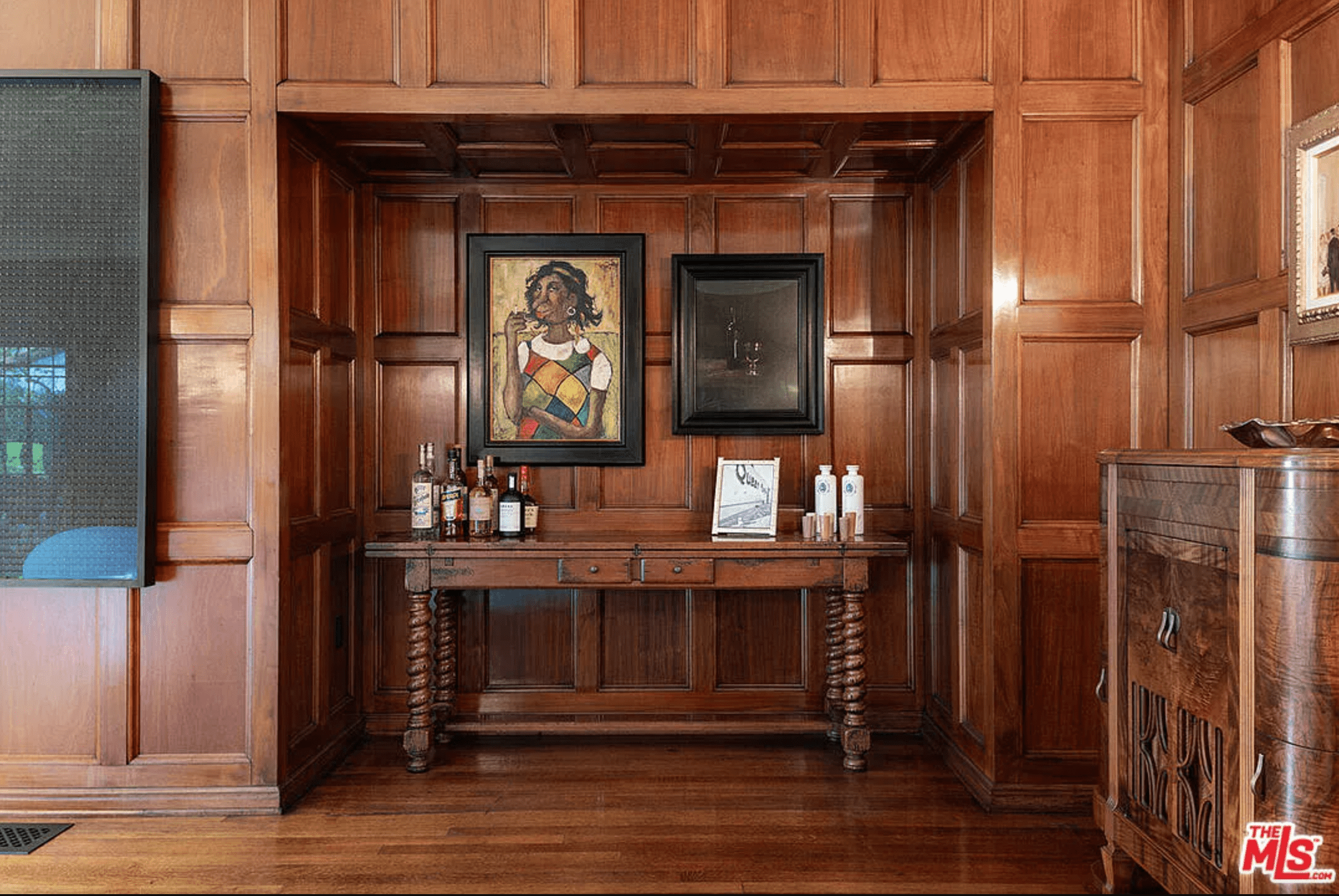 72 Fremont Pl. Living Room Detail