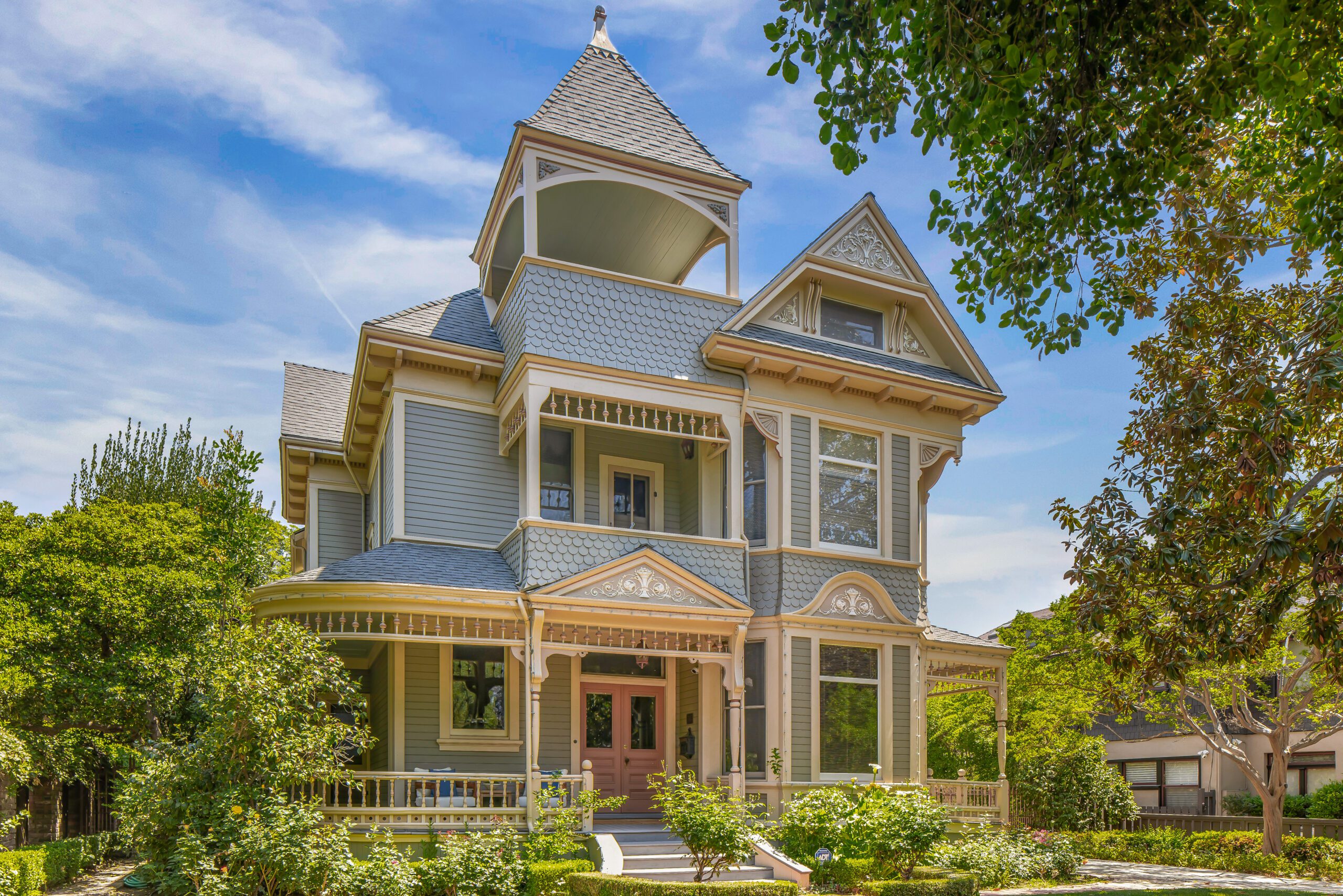 206 N Grand Avenue Pasadena