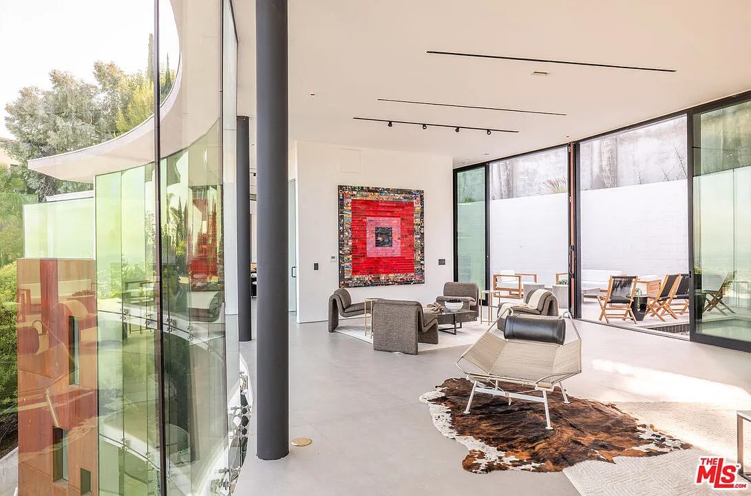 9277 Thrush Way West Hollywood 2