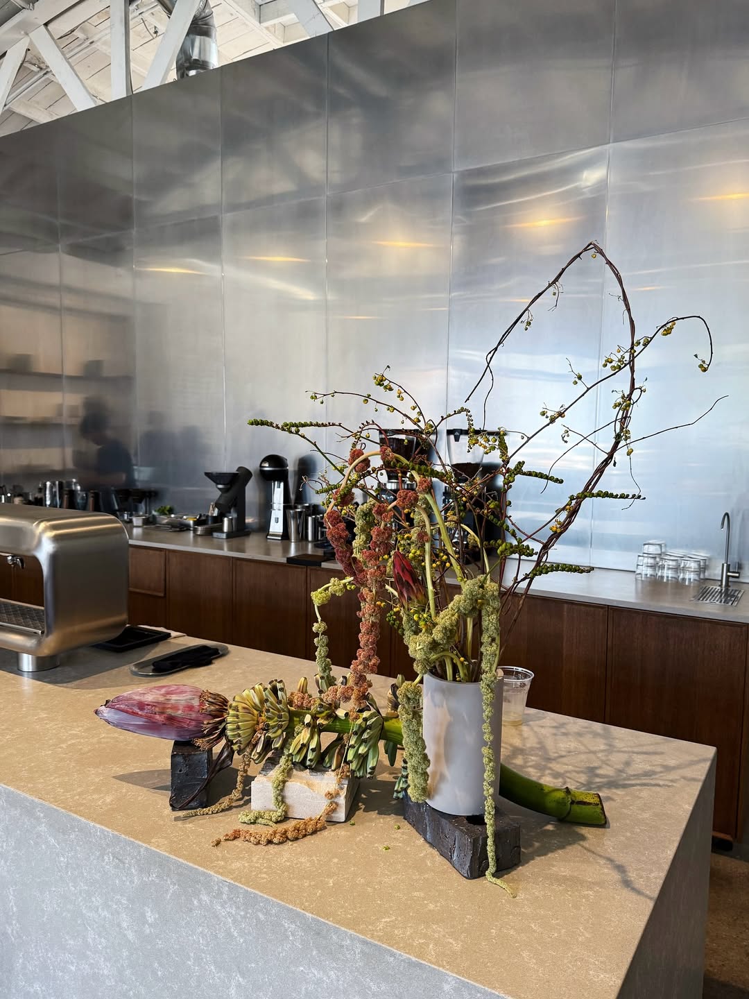 Comet Over Delphi Café Highland Park 3