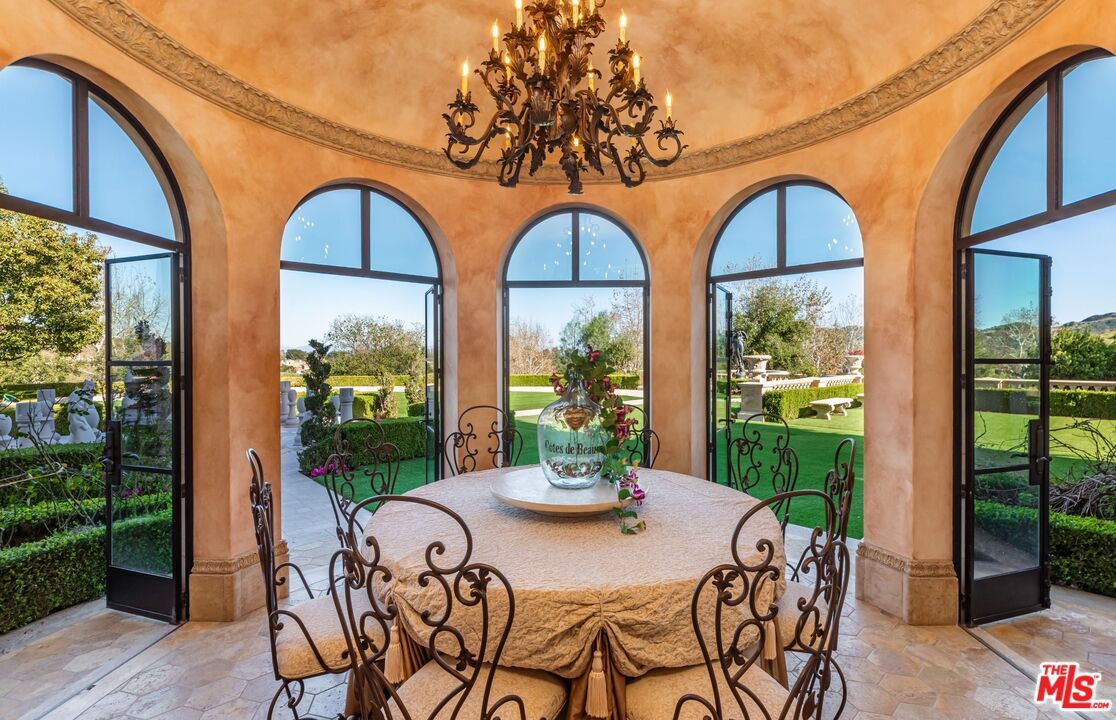 25305 Prado De La Felicidad Calabasas 4