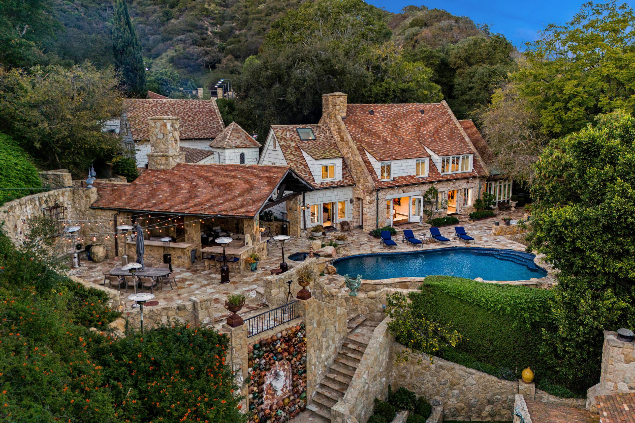 9631 Cedarbrook Drive Beverly Hills 3