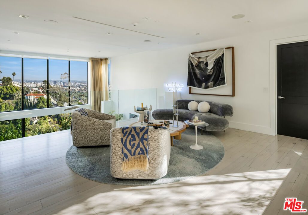 Demi Lovato Home West Hollywood Hills 5