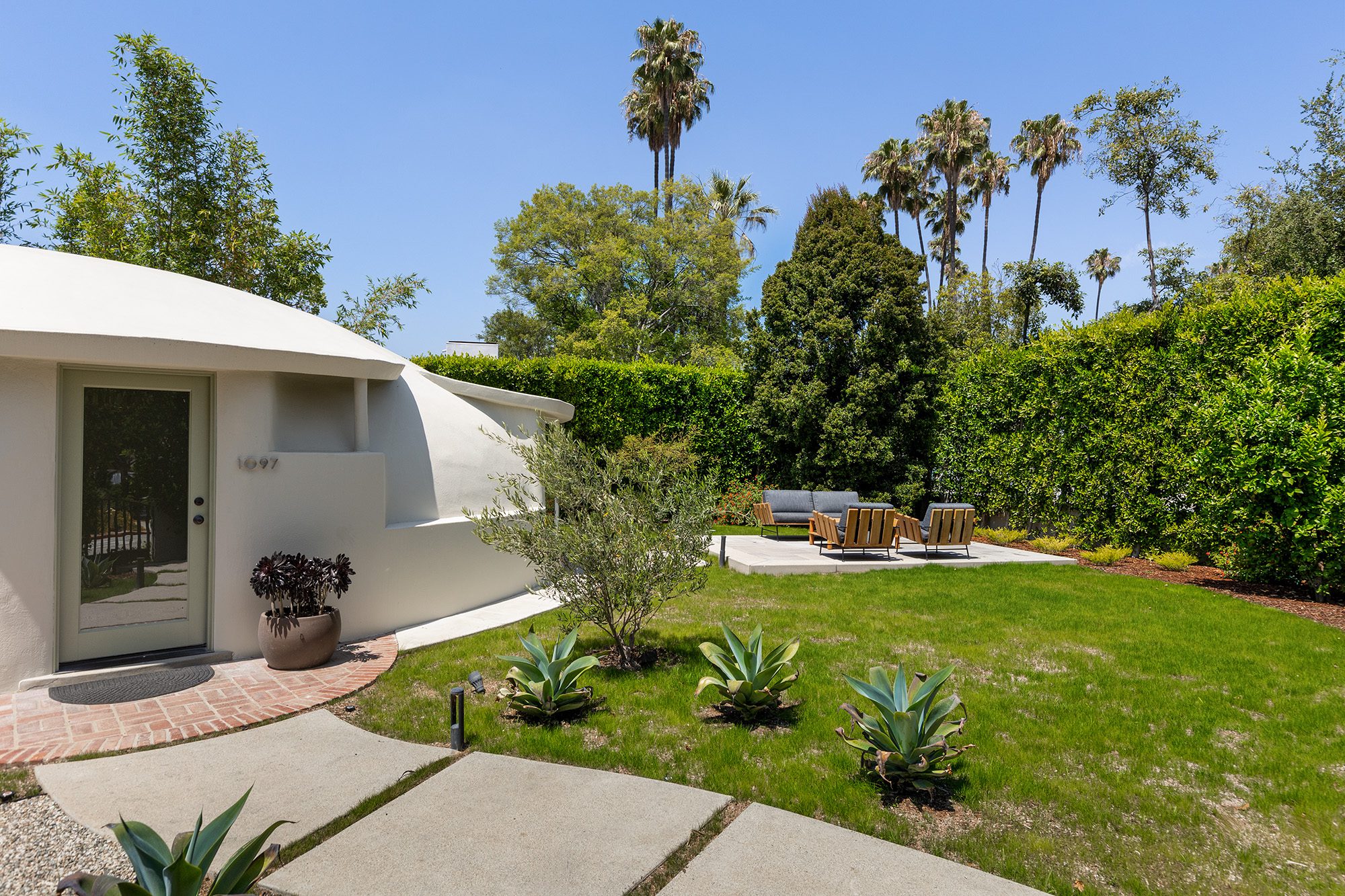 1097 S Los Robles Avenue Pasadena 7