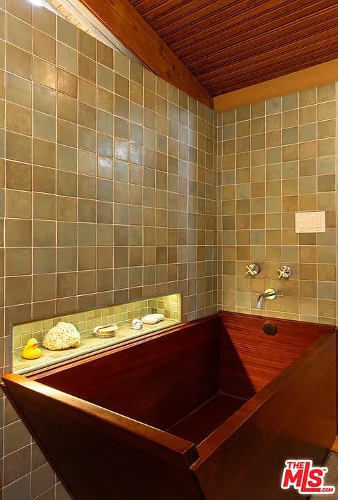 3580 Multiview Drive Los Angeles 6