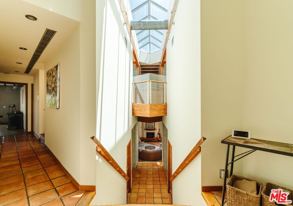 665 Sky Line Trail Topanga 4