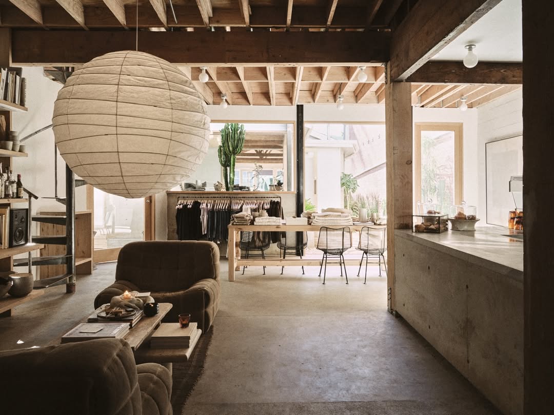 Fast Times 1629 Abbot Kinney Venice