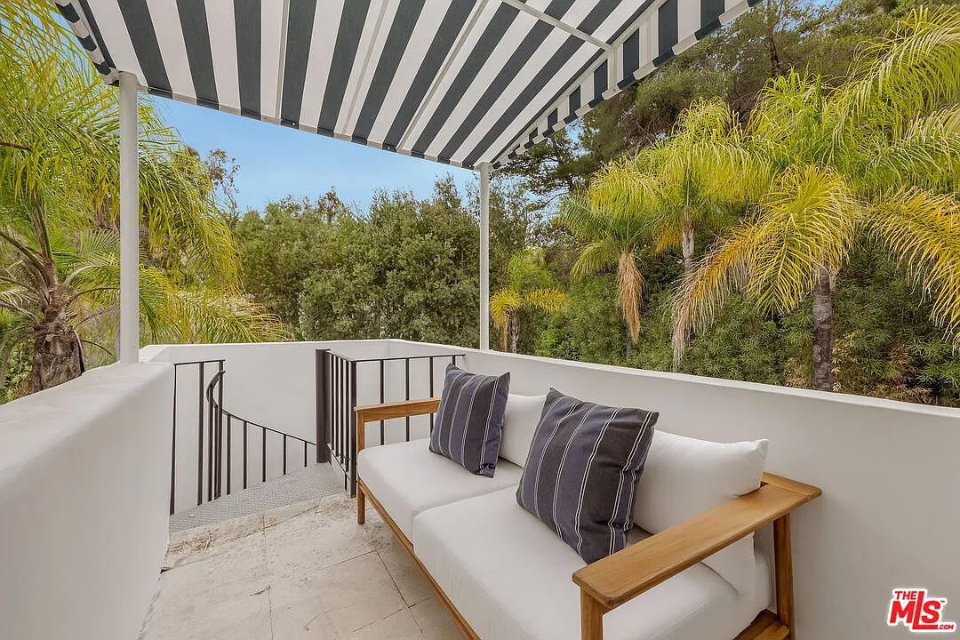 1414 Mockingbird Place Los Angeles 6