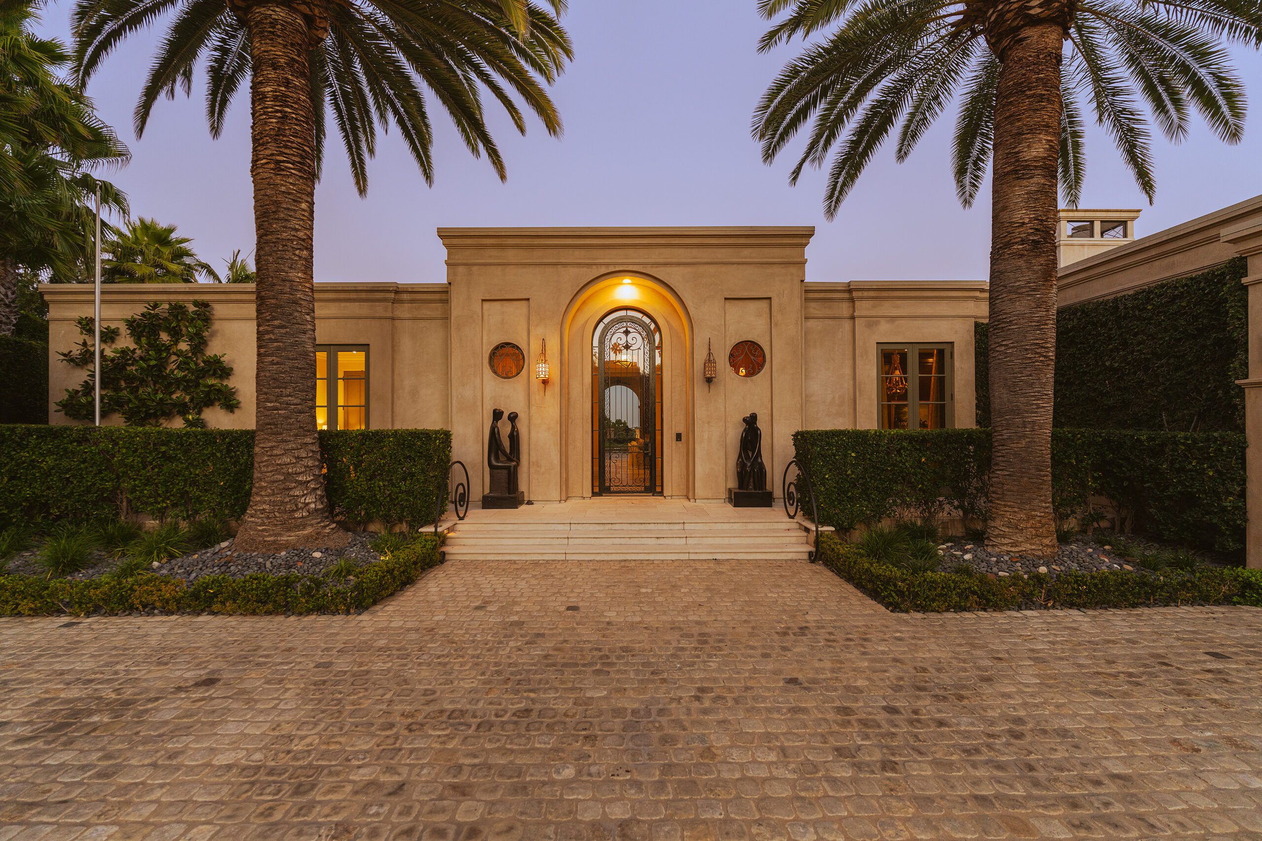 1140 Laurel Way Beverly Hills