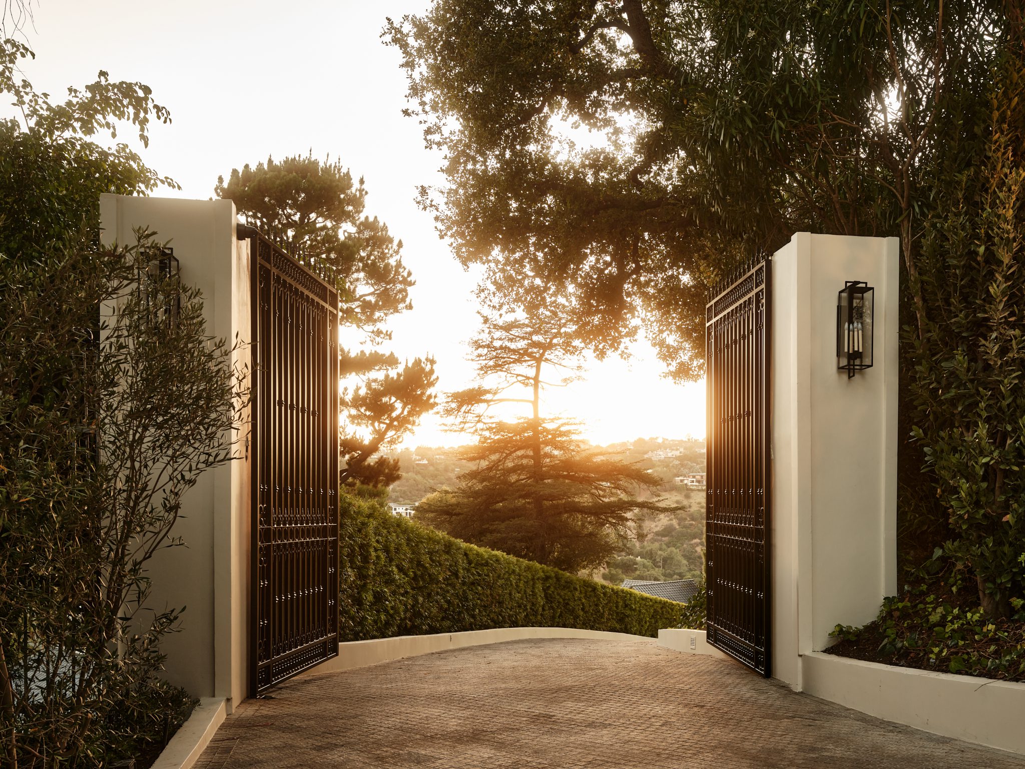 851 Strada Vecchia Road Los Angeles 4