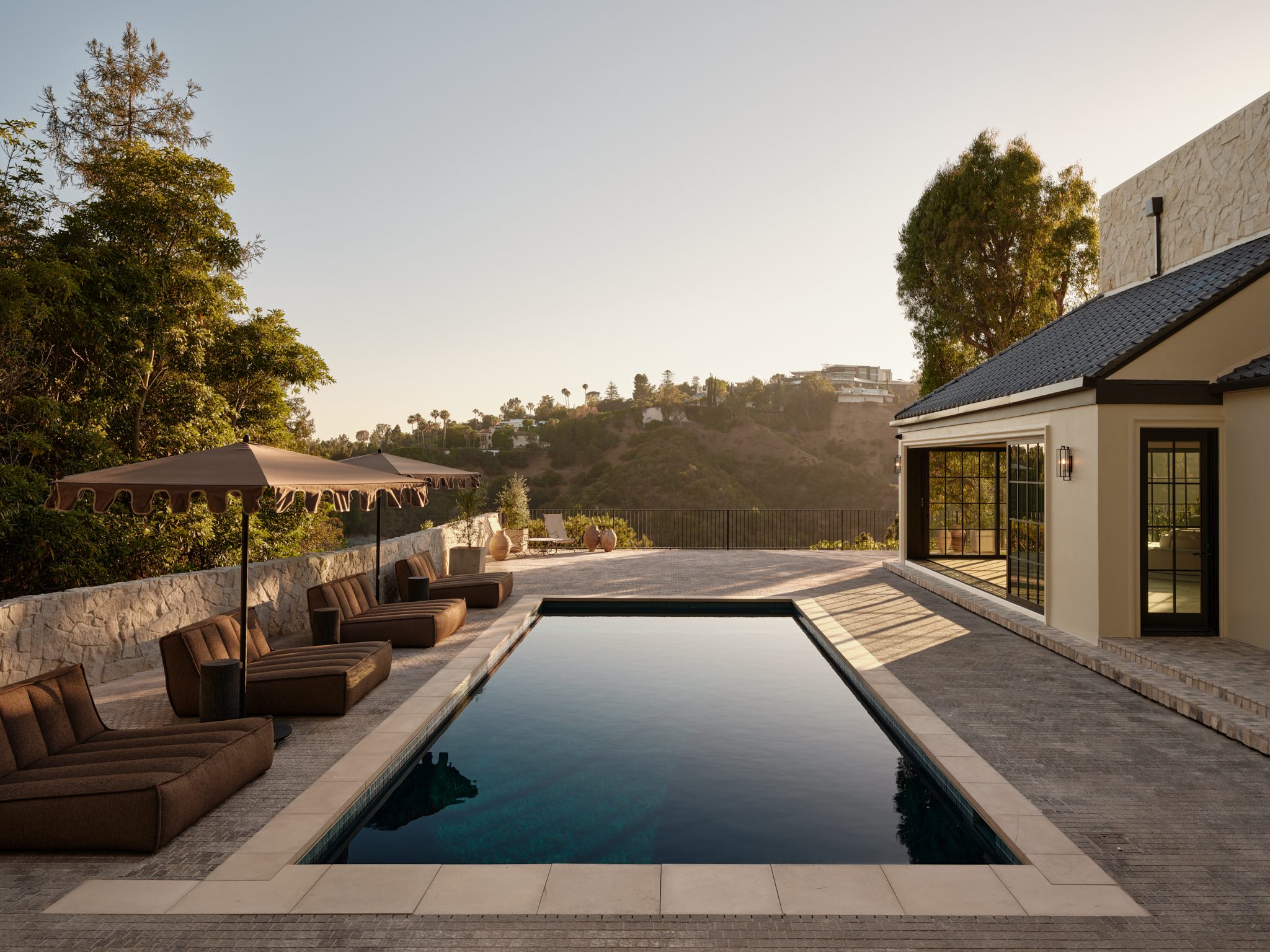 851 Strada Vecchia Road Los Angeles 8