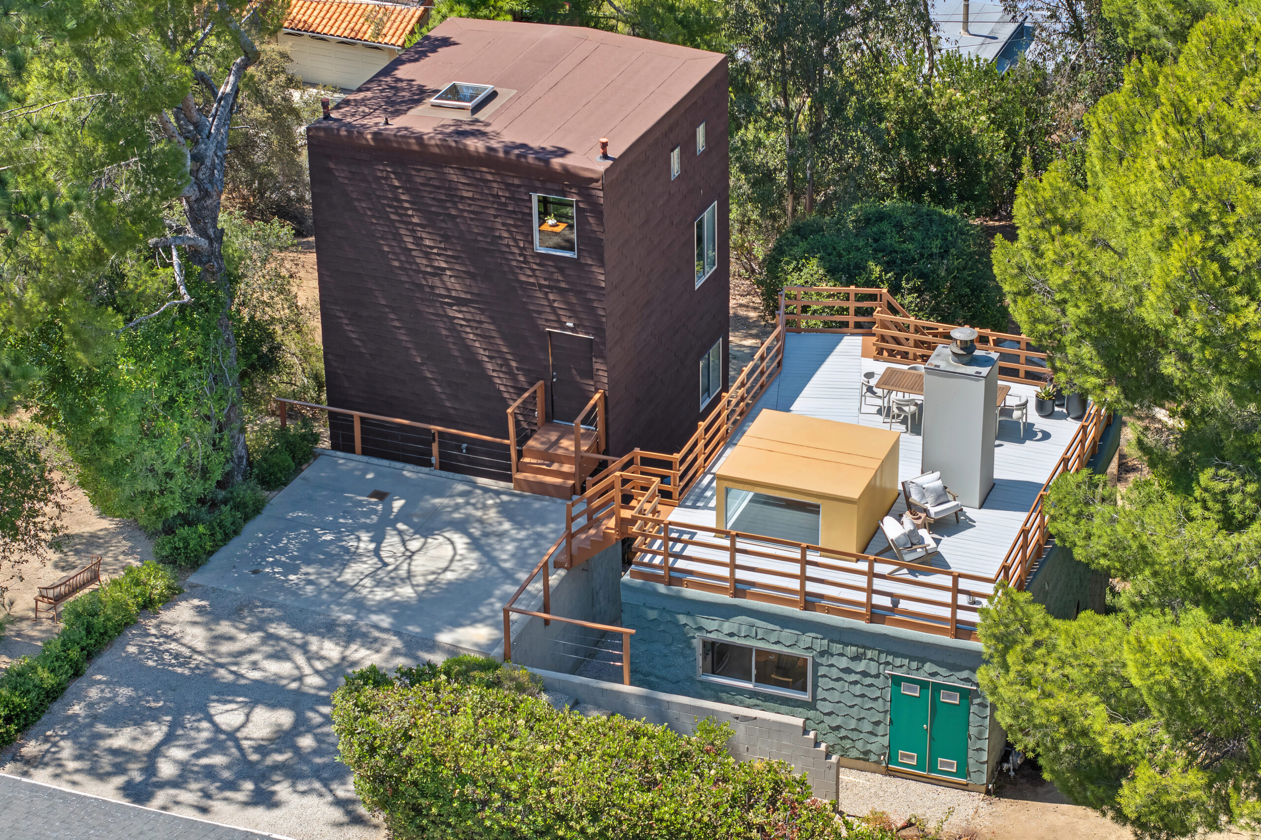 23685 Clover Trail Calabasas Frank Gehry 2