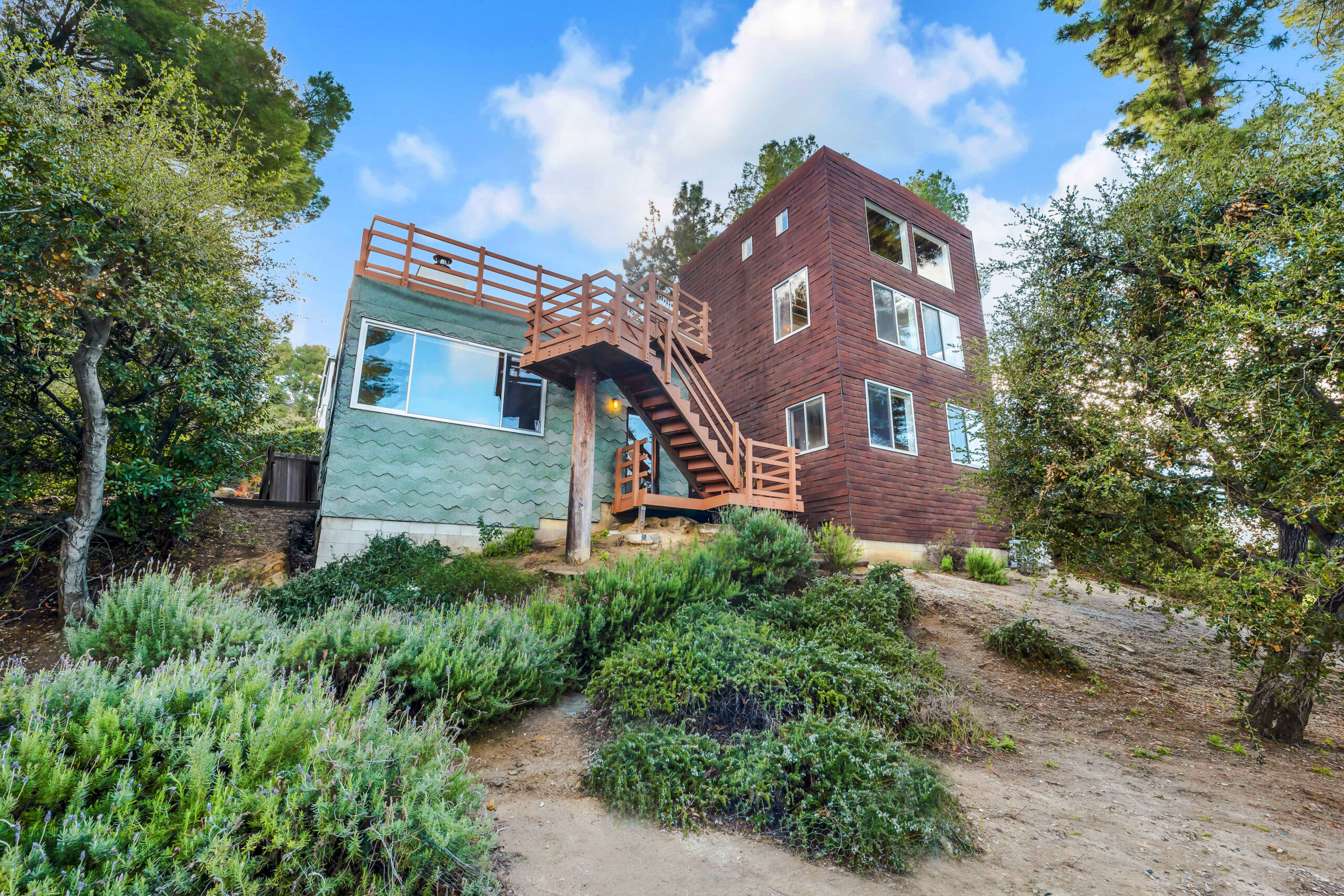 23685 Clover Trail Calabasas Frank Gehry