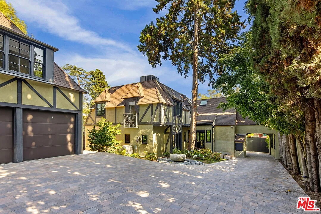 3225 Oakshire Drive Los Angeles 2
