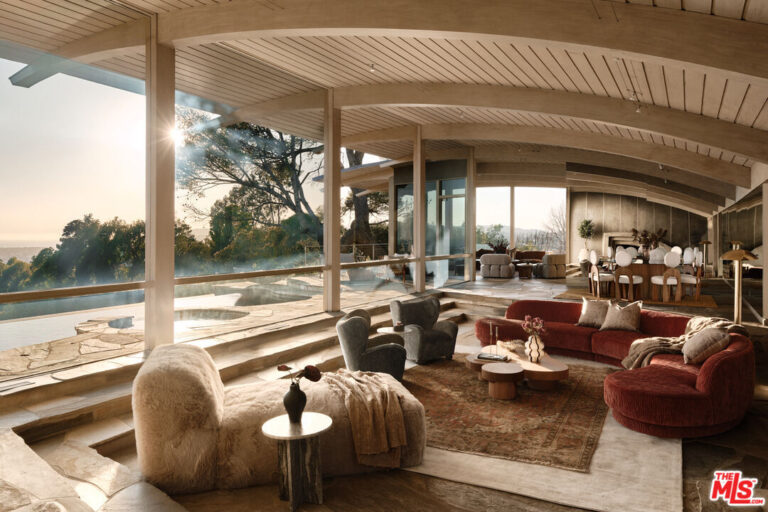 624 Cole Place Beverly Hills