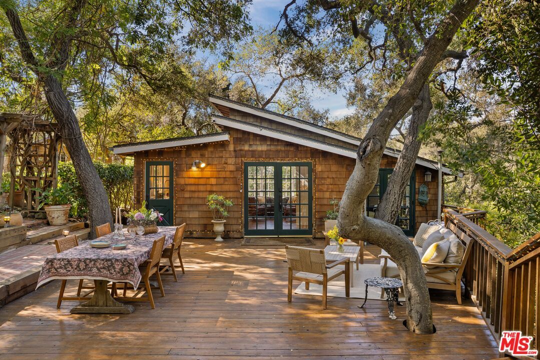 21658 Encina Road Topanga